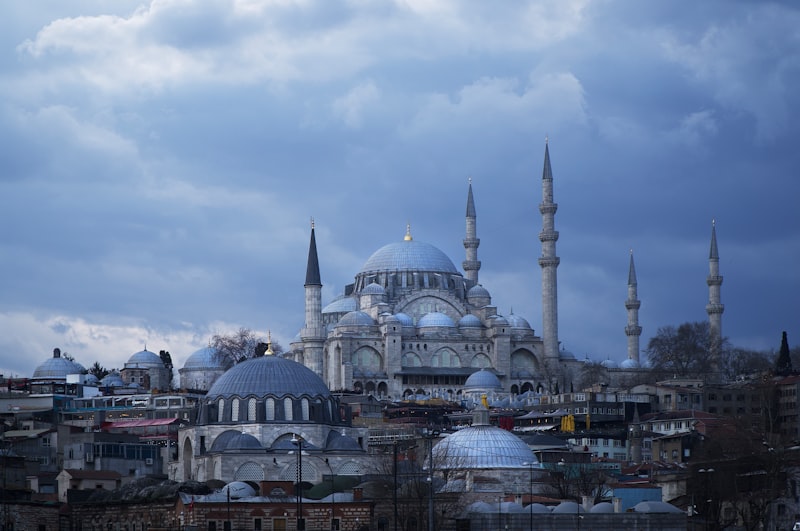 Lebanon nightlife guide