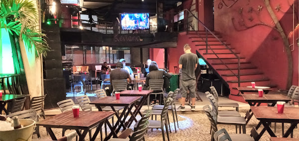 Leviano Bar
