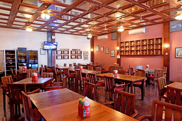 Arena Pub
