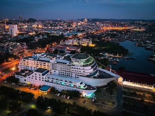 Pacific Palace
