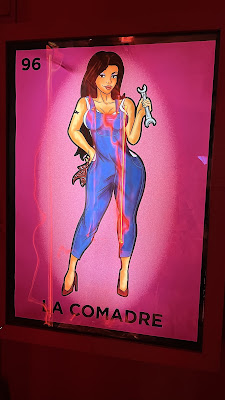 Kinky Bar